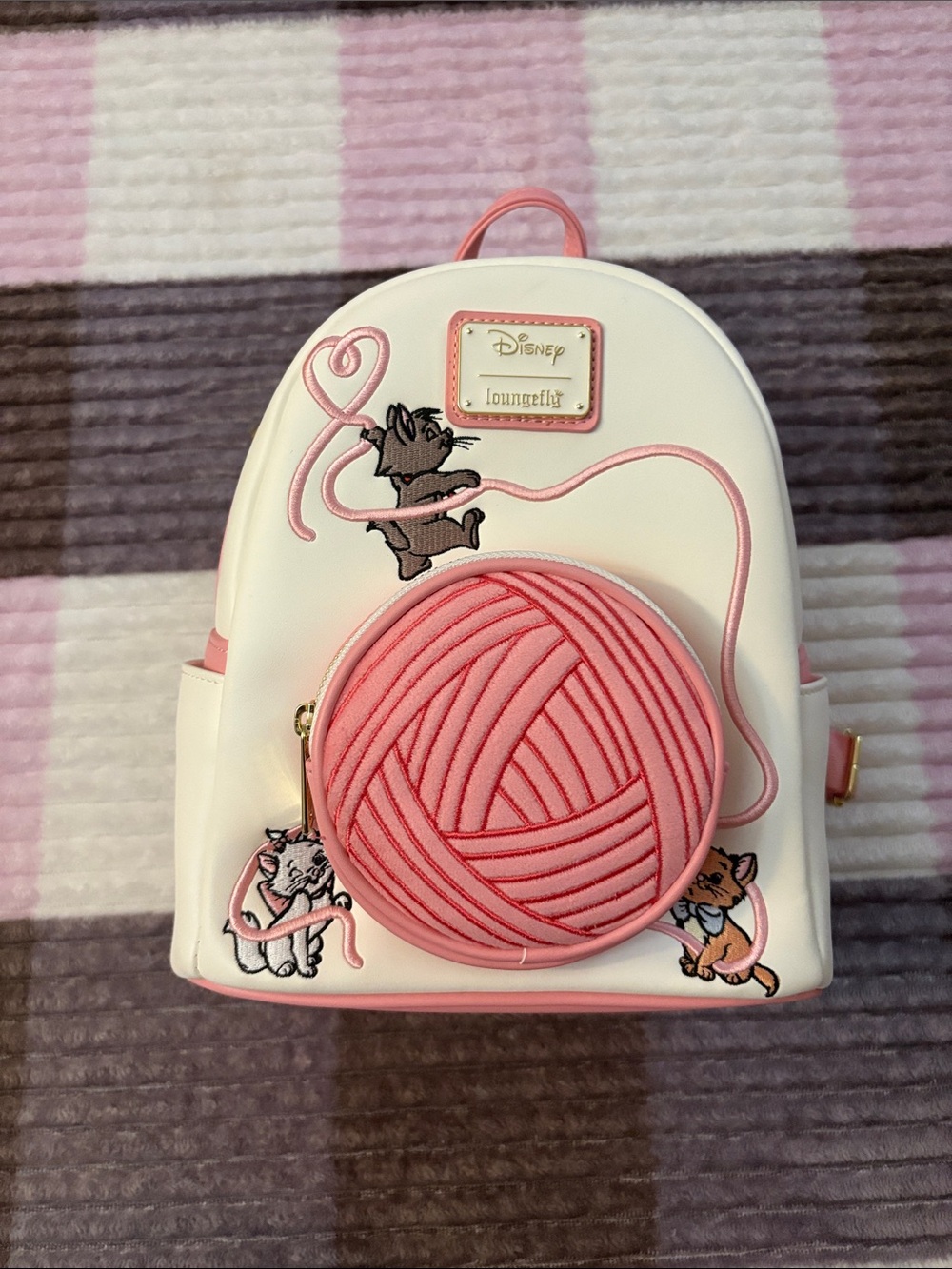 *Loungefly Disney The Aristocats Kittens & Yarn Mini Backpack - NWT** - Picture 1 of 7